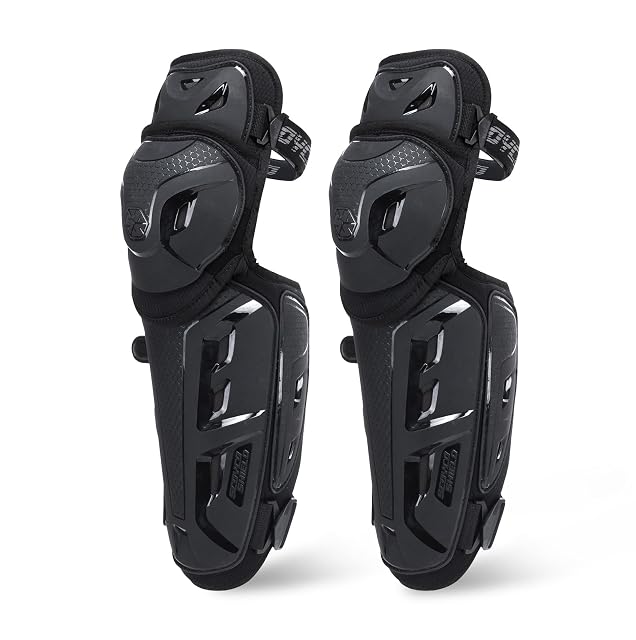 Scoyco K26 knee guards with reflective strips