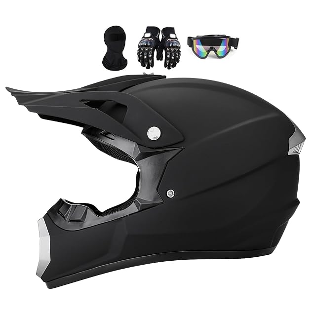 HelmYezett youth cross helmet with the supplied goggles